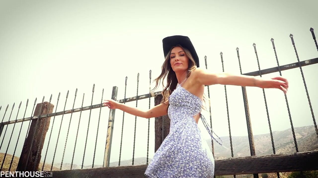 Gabbie Carter leaked nude movies